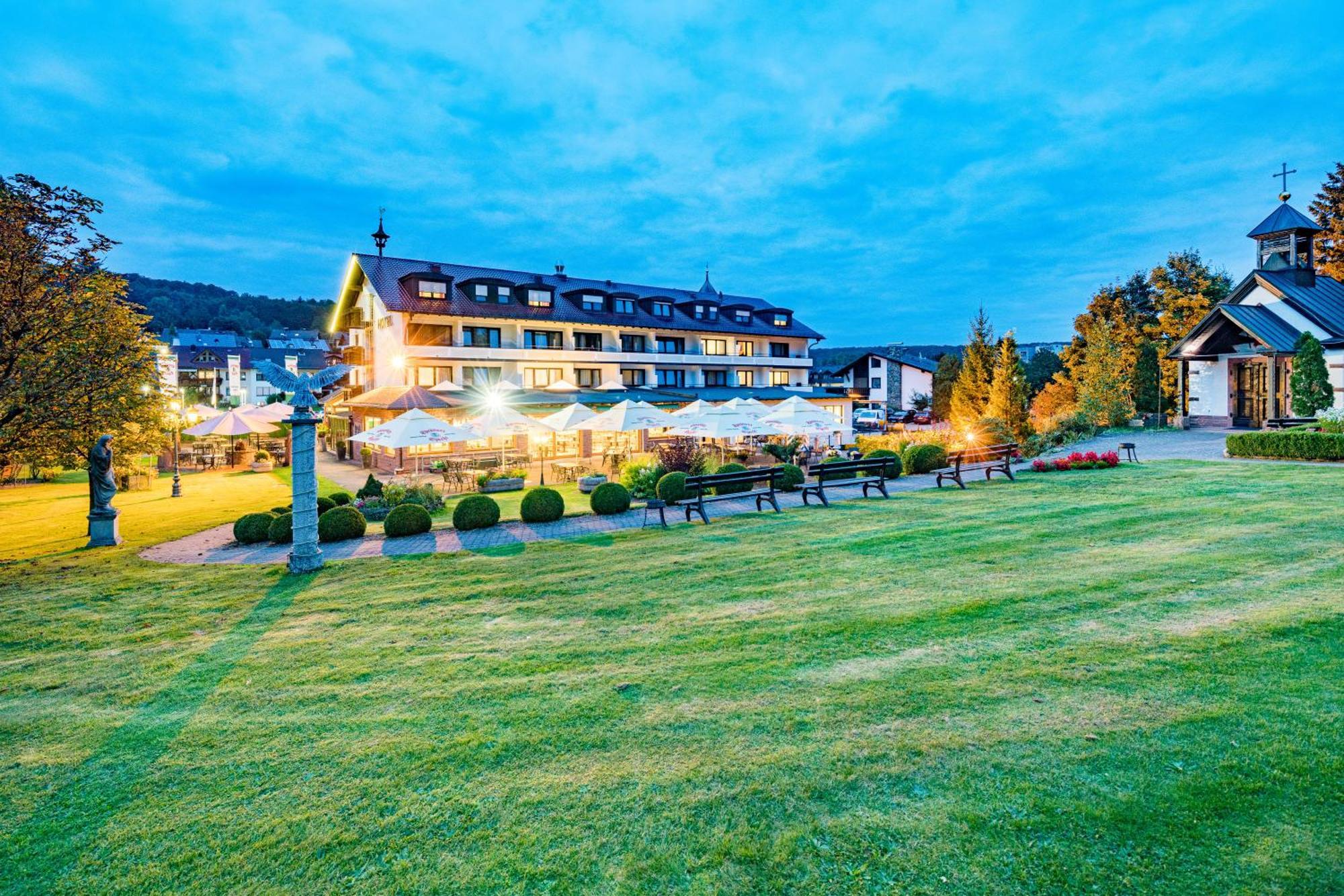 Best Western Hotel Brunnenhof Weibersbrunn Eksteriør billede
