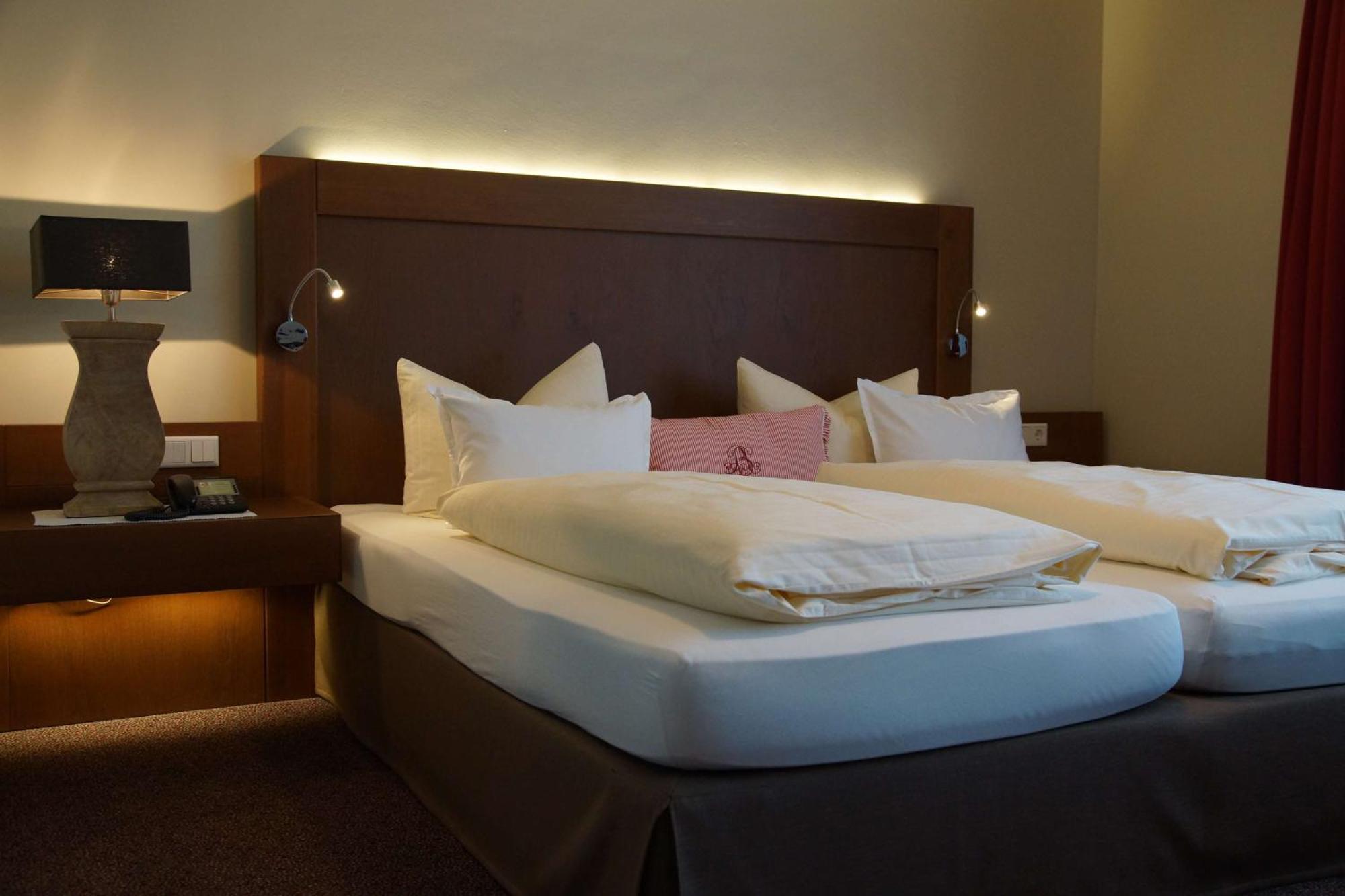 Best Western Hotel Brunnenhof Weibersbrunn Eksteriør billede